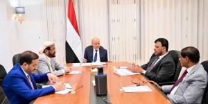 اجتماع مهم لمجلس القيادة الرئاسي لبحث الوضع العسكري والجاهزية القتالية ودعوة خاصة للحوثي
