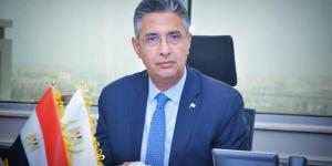 فحص عينات عشوائية من المنتجات البترولية للتأكد من الجودة