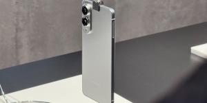 بـ 1219 دولارًا..سامسونغ تكشف رسميًا عن هاتفها Galaxy S25 Edge