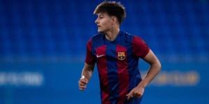 برشلونة يعلن تجديد عقد لاعبه الشاب بريان فاريناس حتى صيف 2028