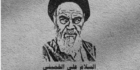 هل تكرر واشنطن سيناريو الخميني مع الحوثيين؟ اتهامات بـ”التلميع” تثير الجدل