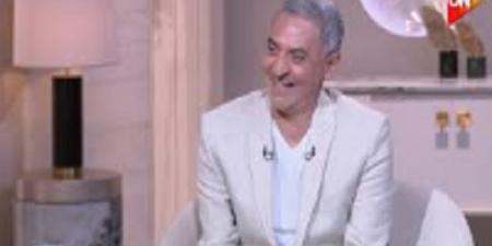 فتحي عبدالوهاب يكشف كواليس شخصية " حمادة كشرى" مع لميس الحديدى