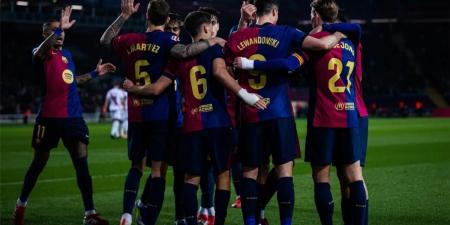 نجم برشلونة على طاولة مانشستر سيتي فى الصيف