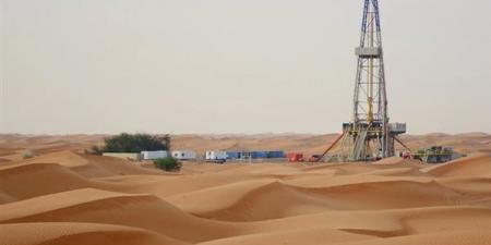مصر: تحقيق 3 اكتشافات جديدة للزيت والغاز بالصحراء الغربية وخليج السويس