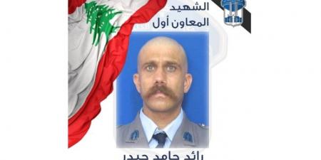 قوى الأمن نعت شهيدها المعاون أول رائد حيدر الذي استشهد نتيجة تعرضه للصدم اثناء قيامه بمهمة تأمين السير