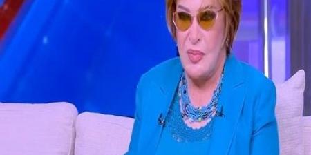 صفية العمري ترد على شائعات دخولها فى حب جديد: ابنى فى البرتغال