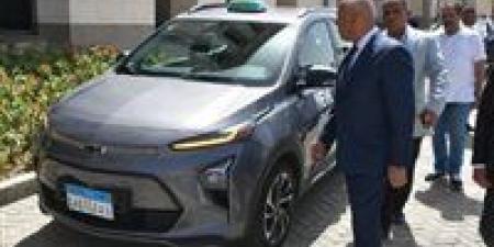 كامل الوزير: هناك خطة لإحلال وتجديد التاكسي والميكروباص ببديل كهرباء