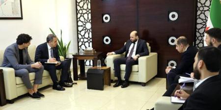 وزير الطاقة يبحث مع وفد من شركة أمريكية خاصة الفرص الاستثمارية في مجال الغاز