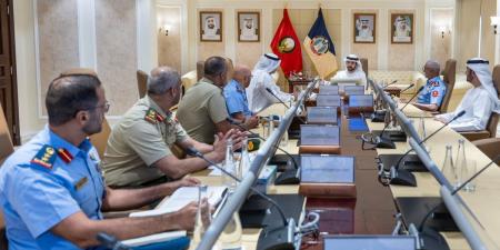 حمدان بن محمد: الاستثمار في الكفاءات الوطنية وتبني الابتكار يصونان الوطن براً وبحراً وجواً