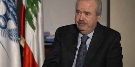 وزير المالية يطلب من "الداخلية" التعميم على المخاتير لصق رسم الطابع المالي على الإفادات