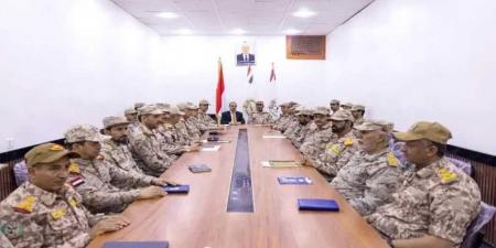 ”إما أن ننتصر أو لا نكون”... رسالة حاسمة من الجيش اليمني للداخل والخارج