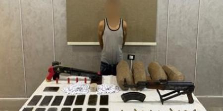 ضبط عناصر من متجري المخدرات في بعض المحافظات.. ومصرع 3 عناصر جنائية شديدة الخطورة