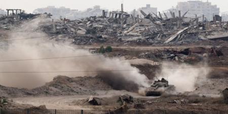 أولمرت: حرب إسرائيل على غزة بلا هدف وآلاف الفلسطينيين الأبرياء يُقتلون