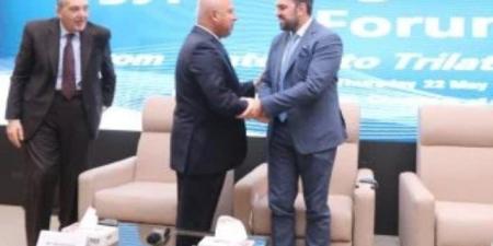 كامل الوزير: وزارة النقل تنفذ خطة تطوير للبنية التحتية بـ 2 تريليون جنيه