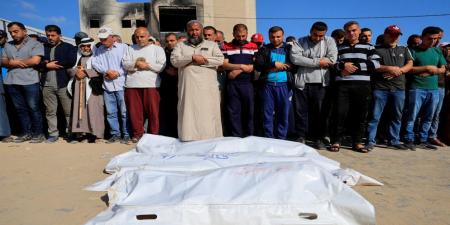 15 شهيدا بينهم 9 من عائلة واحدة في قصف الاحتلال على عدة مناطق في غزة