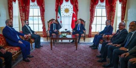 الرئاسة التركية: أردوغان أكد للشرع أهمية الحفاظ على وحدة أراضي سوريا وإدارتها وجيشها من مركز واحد