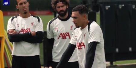 أرنولد في حفل توديعه أمام لاعبي ليفربول: لقد كانت حياتي كلها هنا