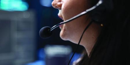 متعاملون: تسجيل المكالمات «ليس خياراً».. ونخشى «التزييف العميق» للأصوات