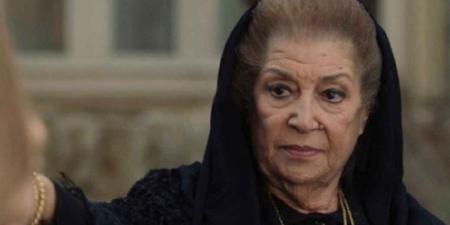 أشاعوا خبر وفاتها.. الفنانة السورية منى واصف بخير