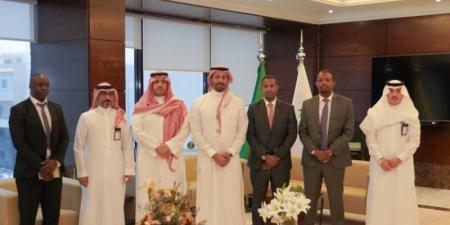 مدير فرع الموارد البشرية بمكة المكرمة يستقبل القنصل العام لكينيا بجدة