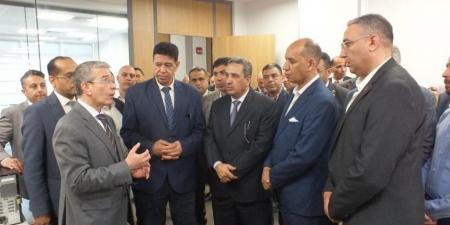 رئيس مصلحة الجمارك فى جولة ميدانية بميناءي الإسكندرية والدخيلة
