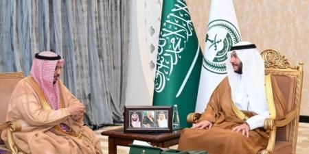 محافظ الطائف يلتقي رئيس وأعضاء جمعية العون الخيرية