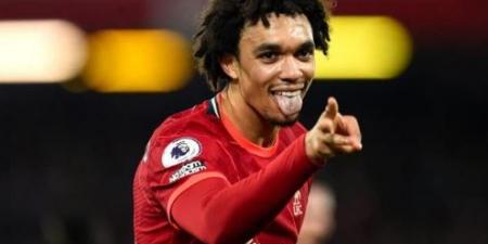 ريال مدريد يعلن تعاقده مع أرنولد 6 مواسم مقبلة
