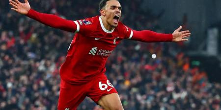 رسميا: آرنولد في ريال مدريد لست سنوات