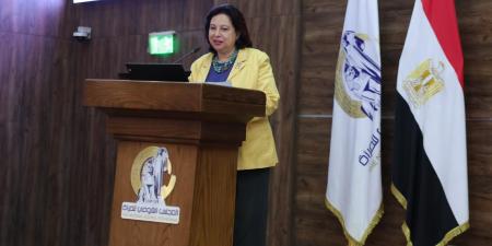 سلمى دوارة تؤكد أهمية رفع الوعي المجتمعي بأضرار التدخين