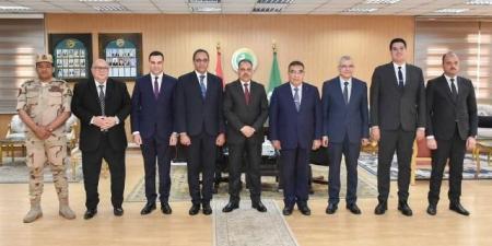 محافظ الشرقية يستقبل محافظى الدقهلية وقنا ونائب بورسعيد