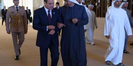 تعزيز العلاقات والتعاون الإقليمي أولوية..استقبال الرئيس السيسي من قبل الشيخ محمد بن زايد في أبوظبي
