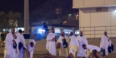 ضيوف الرحمن يستقرون في مشعر مزدلفة