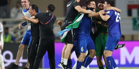 مدرب أوزبكستان: التأهل إلى كأس العالم حلم تحقق وأشعر بالفخر