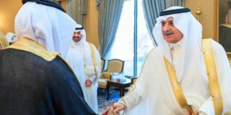 أمير منطقة تبوك يستقبل المهنئين بعيد الأضحى