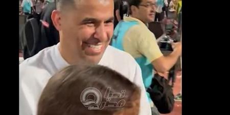 بعد ملحمة الكأس.. خالد الغندور يوثق لحظة تاريخية مع ابنته ونجوم الزمالك (فيديو)