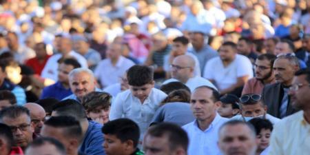 الأردنيون يؤدون صلاة عيد الأضحى في جميع المحافظات