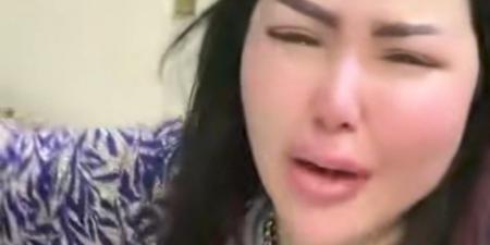 ضربني وخد بناتي.. زوجة إسماعيل الليثي تستغيث: حد يلحقني