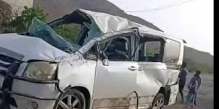 فاجعة مزدوجة تهز ريمة.. أب يفقد ابنه شهيدا في الجبهة وزوجته وأولاده في حادث مأساوي