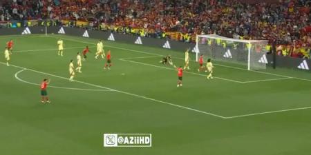 شاهد.. مينديز يدرك التعادل لـ لبرتغال فى شباك إسبانيا