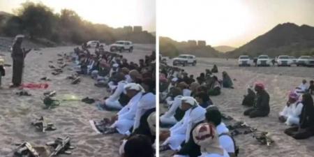 السلاح في المساجد: مشهد صادم يعكس الانهيار الأمني والاجتماعي في اليمن