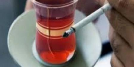 الشاي الساخن والتدخين يهدد الصحة بمضاعفات خطيرة
