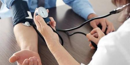 كيفية حماية نفسك من أضرار الضغط المنخفض في الصيف