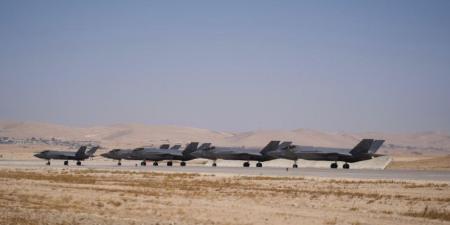 الجيش الإسرائيلي يعلن قصف منشأة صواريخ تحت الأرض في غرب إيران