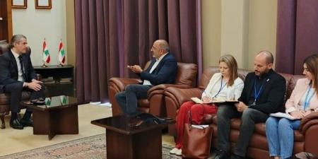 محافظ البقاع بحث مع ريزا وممثلين عن وزارة الشؤون ومنظمات دولية بمسألة عودة النازحين لبلدهم