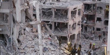 القناة 12 الإسرائيلية: ارتفاع أعداد الجرحى جراء سقوط صواريخ إيرانية بوسط إسرائيل إلى 207