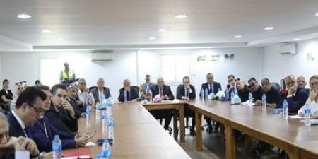"عاشور" يتابع سير الأعمال الإنشائية بالحرم الجديد للجامعة الفرنسية