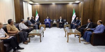 لتعزيز فرص الاستثمار والتشغيل… نائب وزير الاقتصاد والصناعة يبحث إمكانية إنشاء مدينة صناعية في درعا