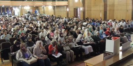 طب قصر العيني تواصل ترسيخ ثقافة الوعي المجتمعي بين طلابها
