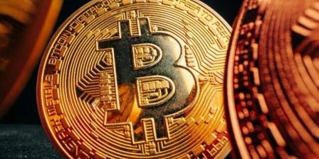 البيتكوين تتراجع 4% وسط قلق الأسواق من مواجهة أمريكية إيرانية