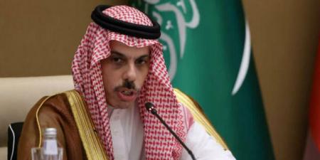وزير الخارجية يبحث مع مسؤولي الاتحاد الأوروبي وإيطاليا تطورات الأوضاع الإقليمية
